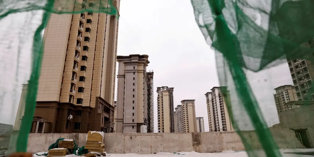 China büyüme görünümü gayrimenkul ve perakende baskısı artarken kötüleşiyor