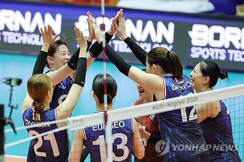 Güney Kore kadın voleybolunda Hong Kong'u 3-0 yendi