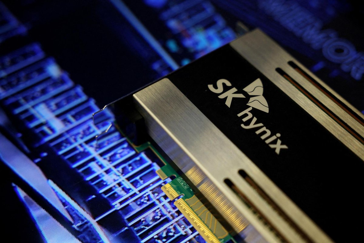 SK Hynix'in Solidigm birimi 150 milyar dolara kadar değerlemeyle halka arzı değerlendiriyor