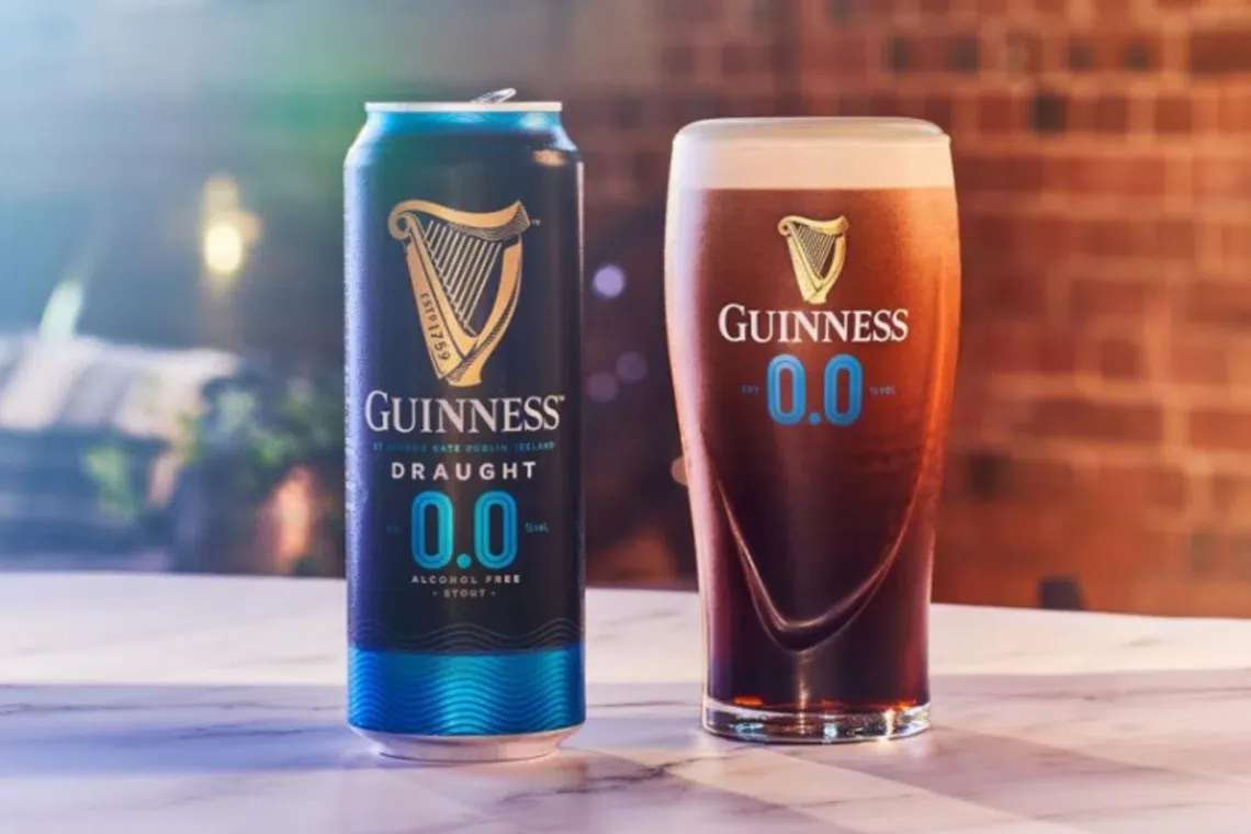 Guinness alkolsüz bira Singapur'da satışa çıktı, sanatçı Tobyato ile yeni formalar