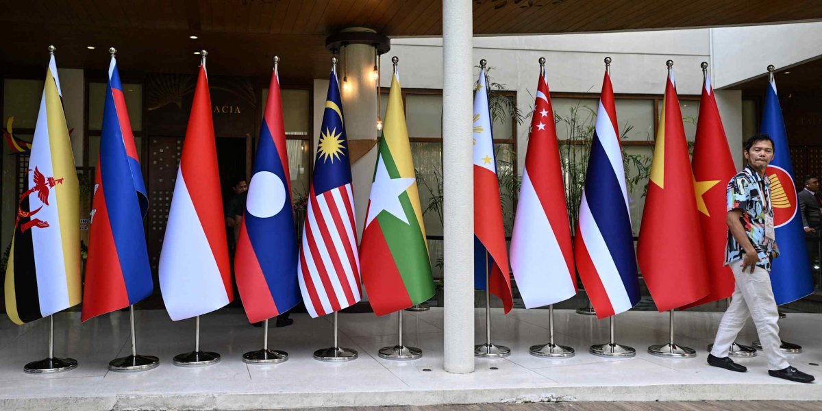 Asean, kasım'daki Manila zirvesinde dijital ekonomi mutabakatını imzalamayı hedefliyor