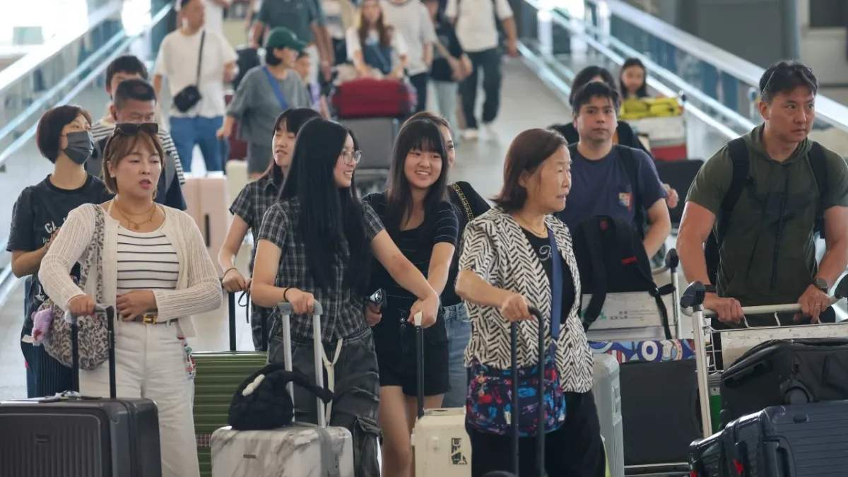 Hong Kong 2030’a kadar 240 hava destinasyonuna ulaşmayı hedefliyor, yeni Özbekistan rotaları gündemde