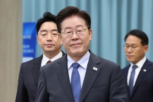 Lee Jae Myung'un onay oranı kabine değişikliği tartışmaları arasında yeni dip yaptı: anket