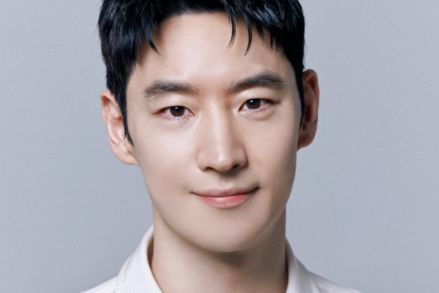 Lee Je Hoon yeni korku gerilim filmi için görüşmelerde