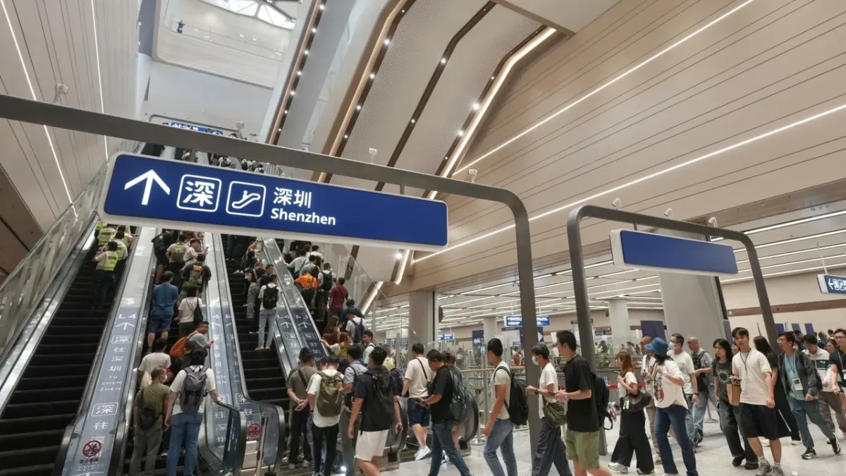 Yetkililer yenilenen Huanggang Limanı'nı 12 Ekim'de açmayı hedefliyor