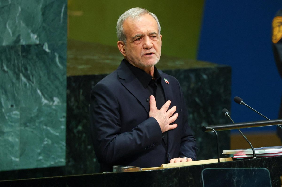 İran Cumhurbaşkanı ABD'ye teslim olmayacağını söyledi, diplomasiyi destekliyor