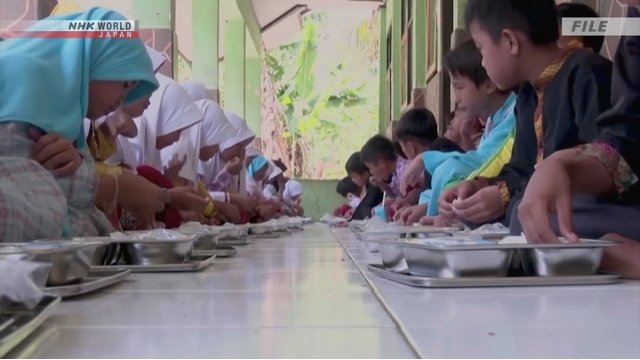 Endonezya'nın ücretsiz okul öğün programı 1.700'den fazla kişiyi hasta etti