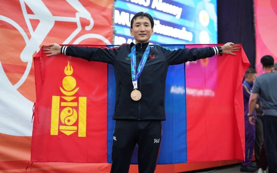 Jambaljamts Moğolistan'ın Asya Oyunları madalya sayacını açtı