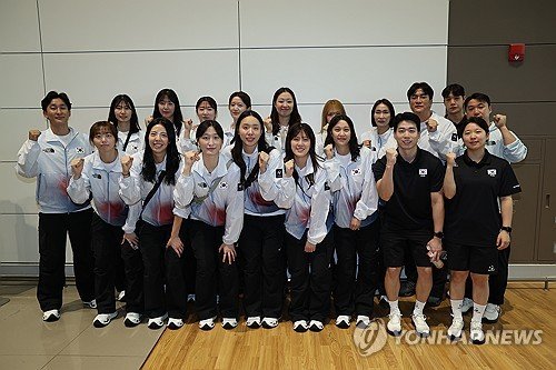 Asiad kadın voleybol takımı Japonya'ya gitti, telafi peşinde
