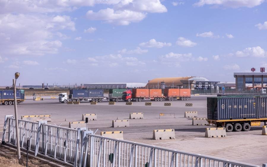 Moğolistan'ın dış ticaret fazlası 3,6 kat artarak 6 milyar dolara ulaştı
