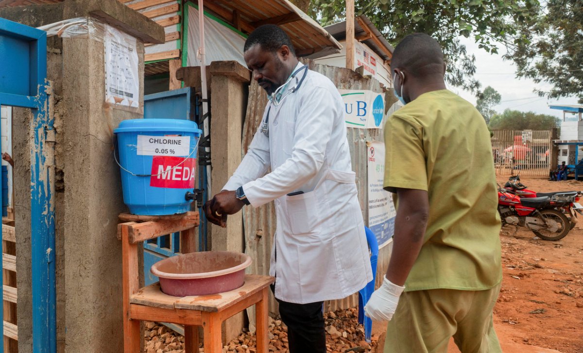 Kongo'da şimdiye kadarki en kötü Ebola salgını 7 bin vakayı geçti