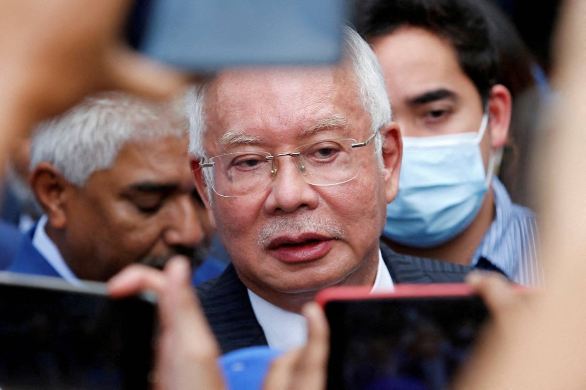 Najib Razak'a 1MDB yolsuzluk davasında ev hapsi
