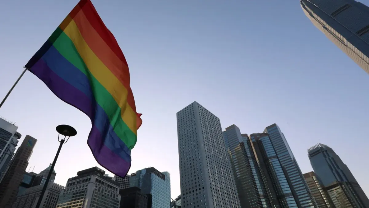 Yasama organı eşitlik tasarısını veto etmesinin üzerinden bir yıl geçmesine rağmen LGBTQ Hong Kong'lular değişim umudunu koruyor