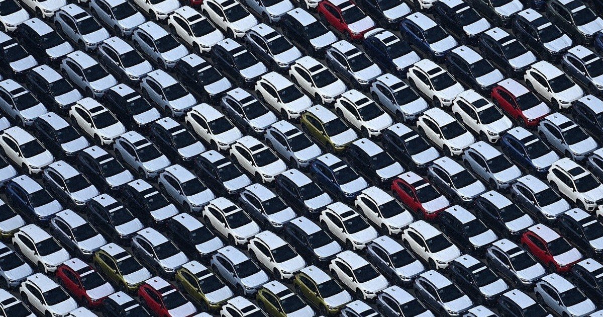 Japonya sanayi üretimi Ağustos'ta zayıf otomotiv nedeniyle aylık yüzde 1,7 düştü