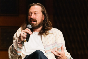 Simon Stone'un K-film takıntısı sadece 'nerd' hayali değildi