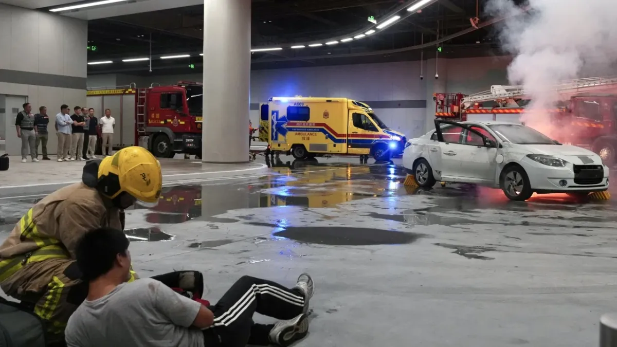 Hong Kong 999 hattı aramaları 2028’den itibaren gerçek zamanlı ses ve video gönderebilecek: Chris Tang