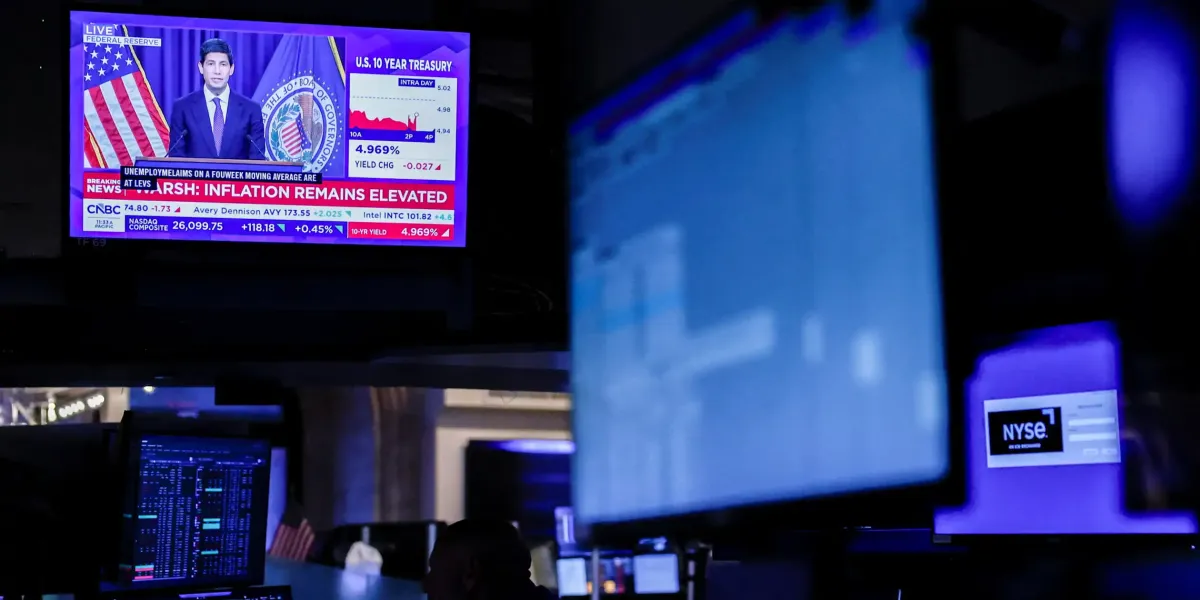 Yen, Fed'in faiz artırımı beklentisini karşılamasıyla 156 seviyesine zayıfladı