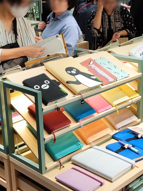Suica Penguen'e veda