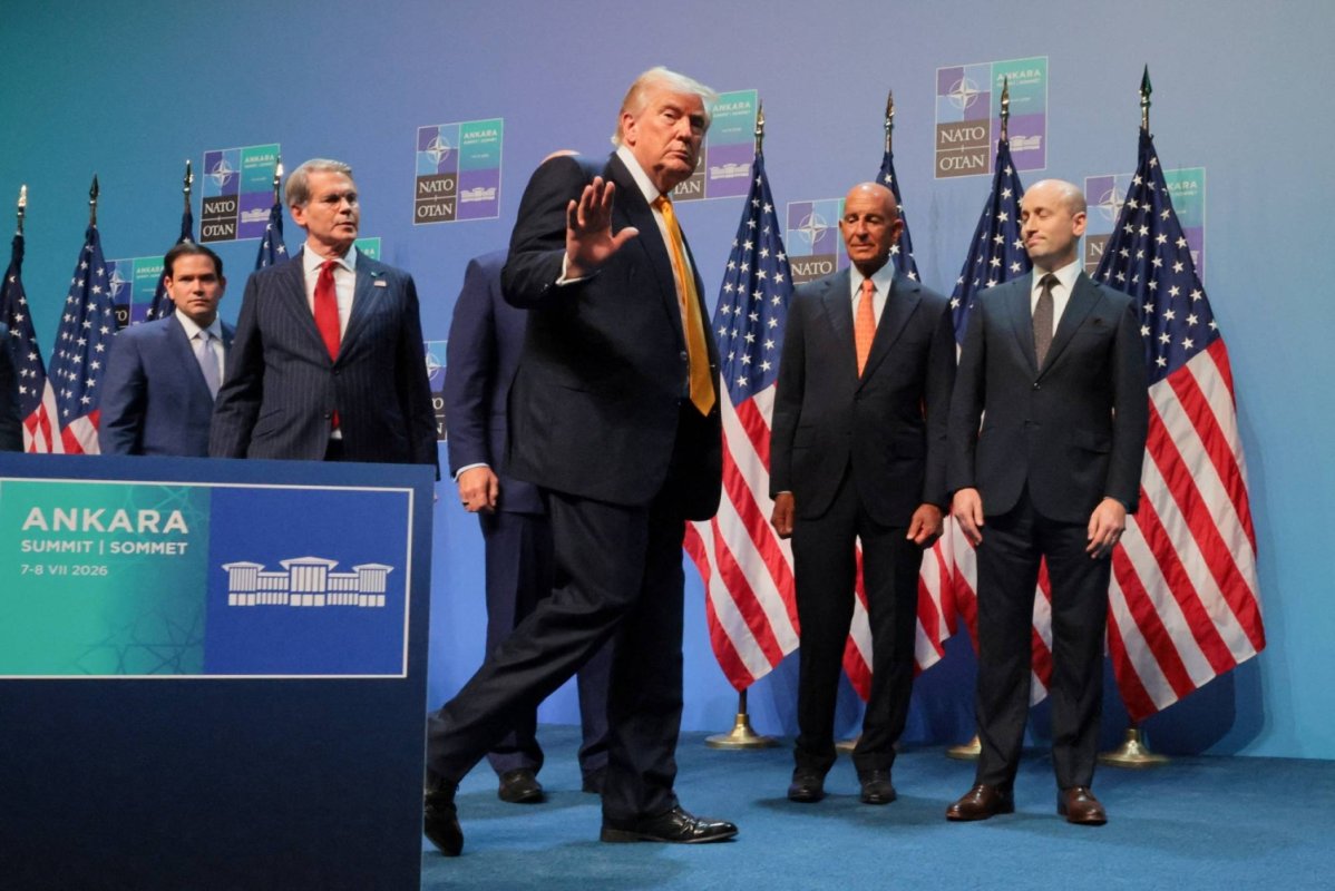 Trump'ın NATO üzerindeki baskısı Avrupa'nın savunmasını yeniden şekillendiriyor. İttifakı yıkacak mı?
