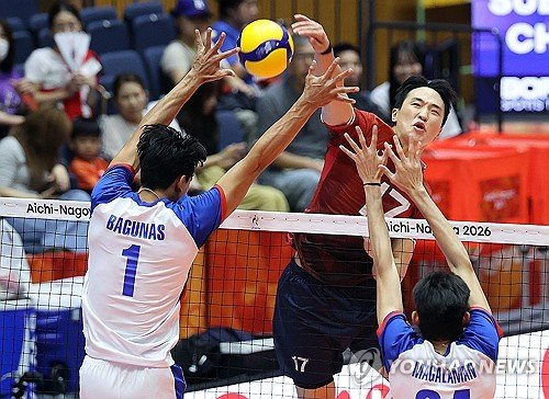Güney Kore erkek voleybol turnuvasına Filipinler'i yenerek başladı