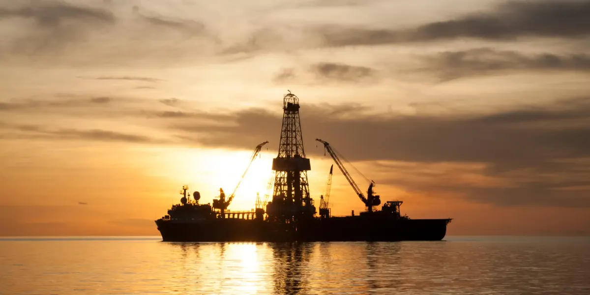Japonya'nın Inpex'i Endonezya LNG'sinde Hormuz kapanması sırasında güçlü ilgi görüyor