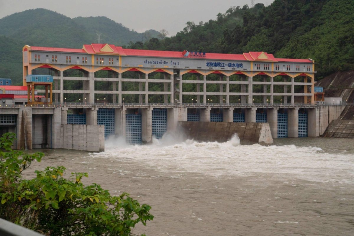 Laos'ta elektrik kesintileri sürerken ihracat artıyor