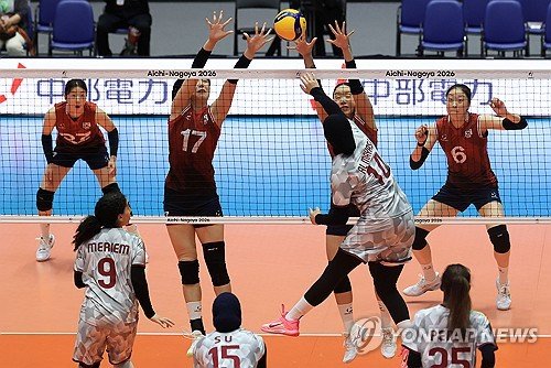 Güney Kore kadın voleybolda Katar'ı 3-0 yendi çeyrek finale kaldı