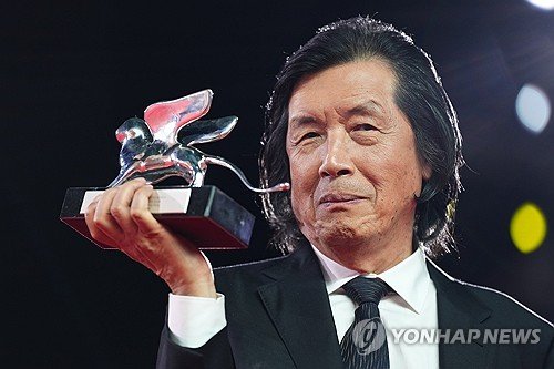 Lee Chang-dong'un 'Possible Love' filmi Venedik Film Festivali'nde Gümüş Aslan Büyük Jüri Ödülü'nü kazandı
