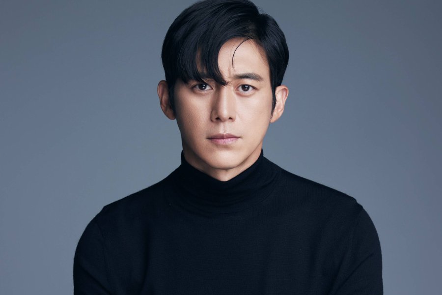 Go Soo 15 yıl sonra BH Entertainment ile yollarını ayırdı