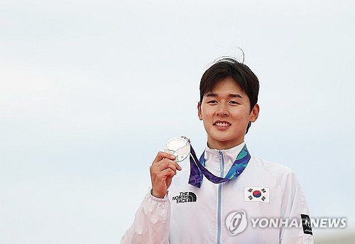 Jun Woong-tae modern pentatlonda üçüncü Asya Oyunları bireysel altını kaçırdı ama Güney Kore'ye takım şampiyonluğunu korutmaya yardım etti