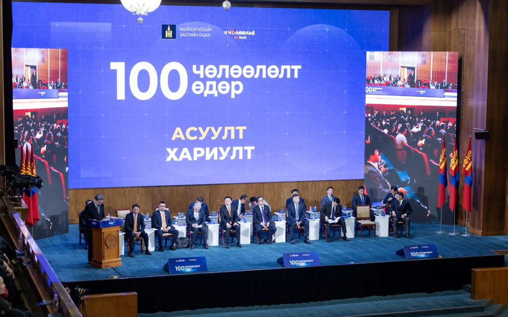 Mongolya Başbakanı Uchral'ın ilk 100 günü: kazanımlar, enflasyon ve enerji riskleri
