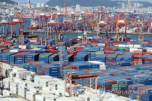 İş dünyası güveni Q4'te yarı iletken ve kozmetik ihracatıyla yükseldi: anket