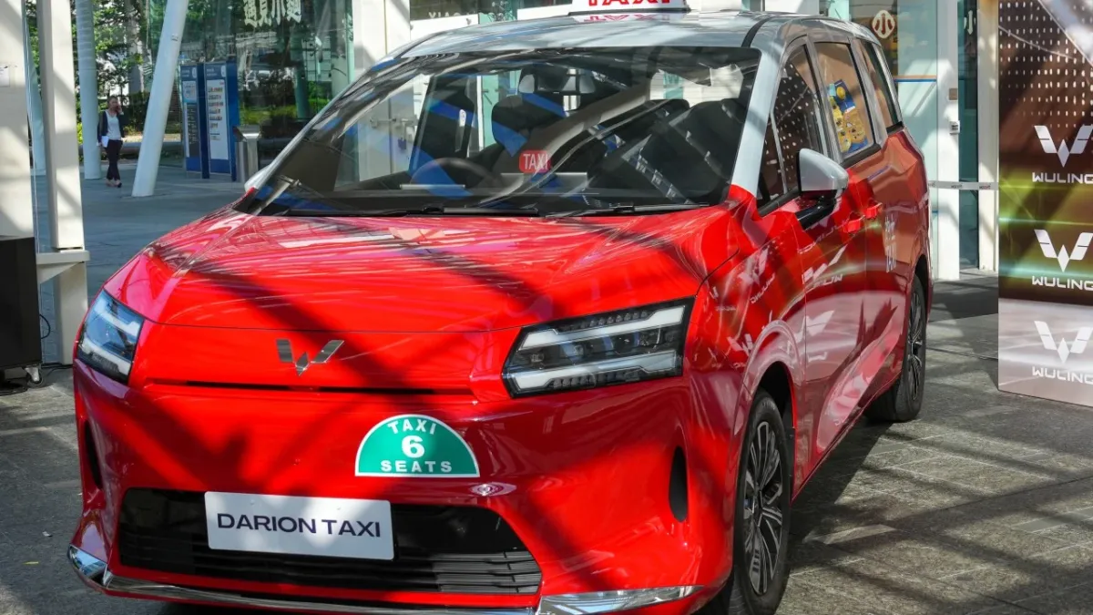 Çin anakarası ortak girişimi Hong Kong'da yeni elektrikli taksi piyasaya sürecek