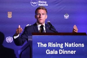 Macron, Trump ile Kızıldeniz ve Ukrayna görüşmesinin 'yapıcı' olduğunu söyledi
