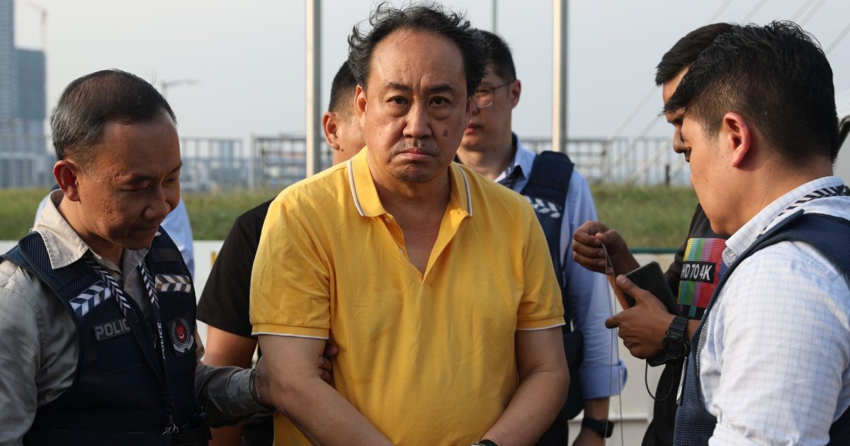 Singapur'un muhalif siyasetçisi Lim Tean'a, kefaletle ülkeden kaçtığı gerekçesiyle 3 yeni suçlama