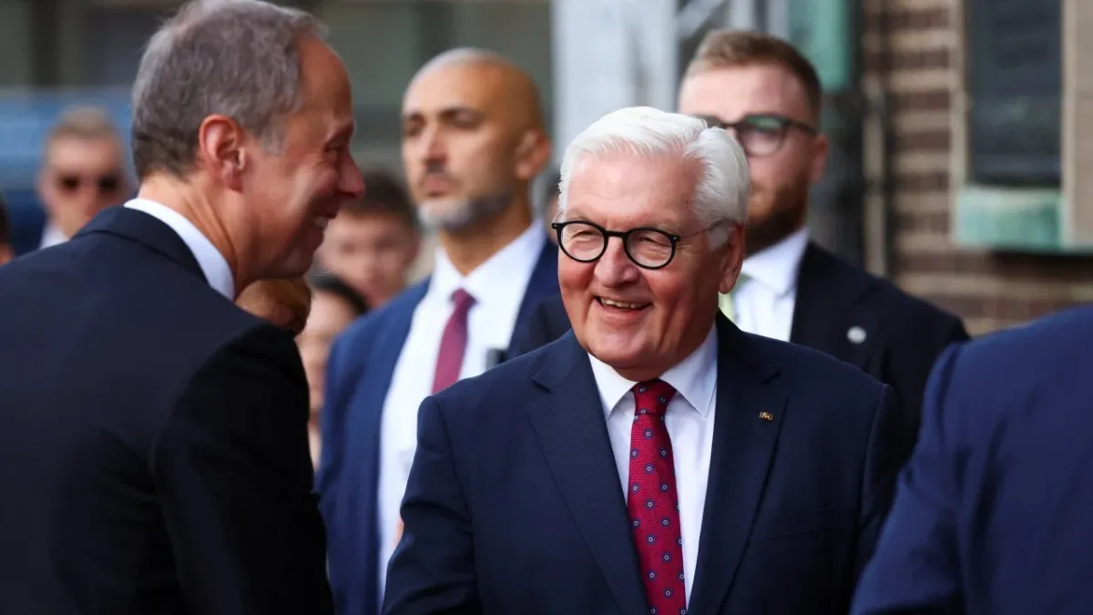 Almanya Cumhurbaşkanı Steinmeier Çin'e gidiyor, Berlin Pekin'e karşı sertleşiyor