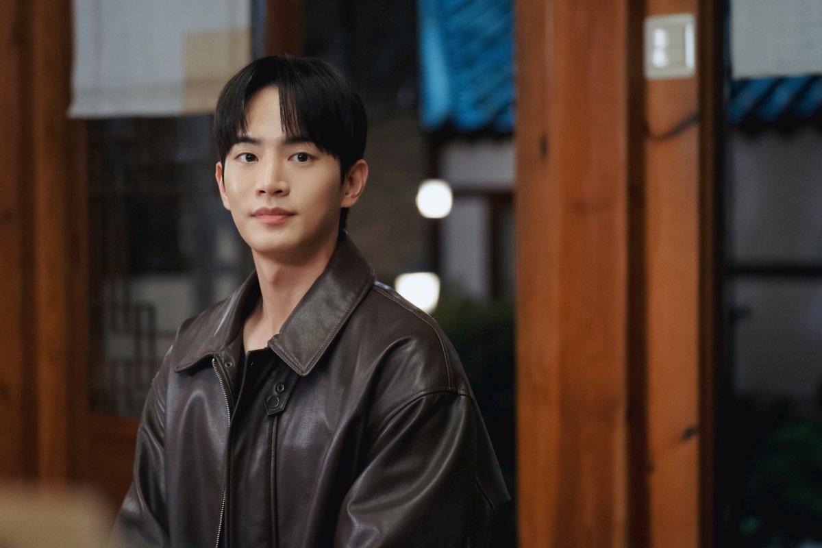 TVING'in yeni dizisi Make Me Tingle, Kang Tae Joo ve Park So Jin'li yan rolleri tanıttı