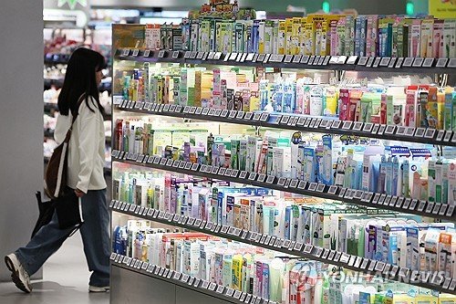 Güney Kore'de kozmetik hisseleri yükselirken eğlence şirketleri geriledi