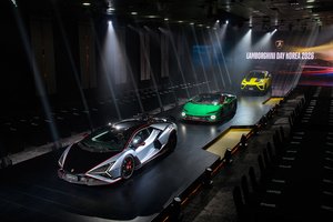 Lamborghini, iki yeni hibrit modelini Asya-Pasifik'te ilk kez Kore'de tanıttı